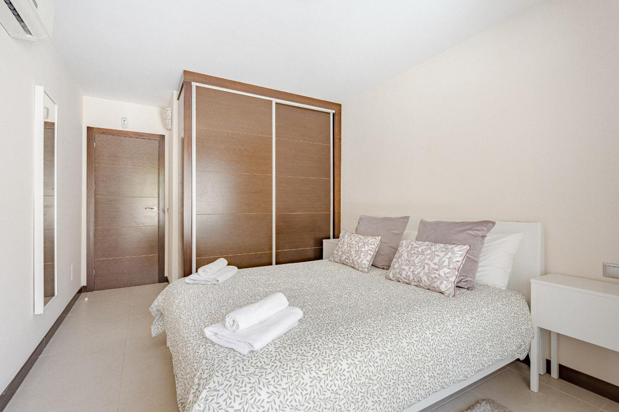 Cozy Apartment In Playa Paraiso Costa Adeje  ภายนอก รูปภาพ