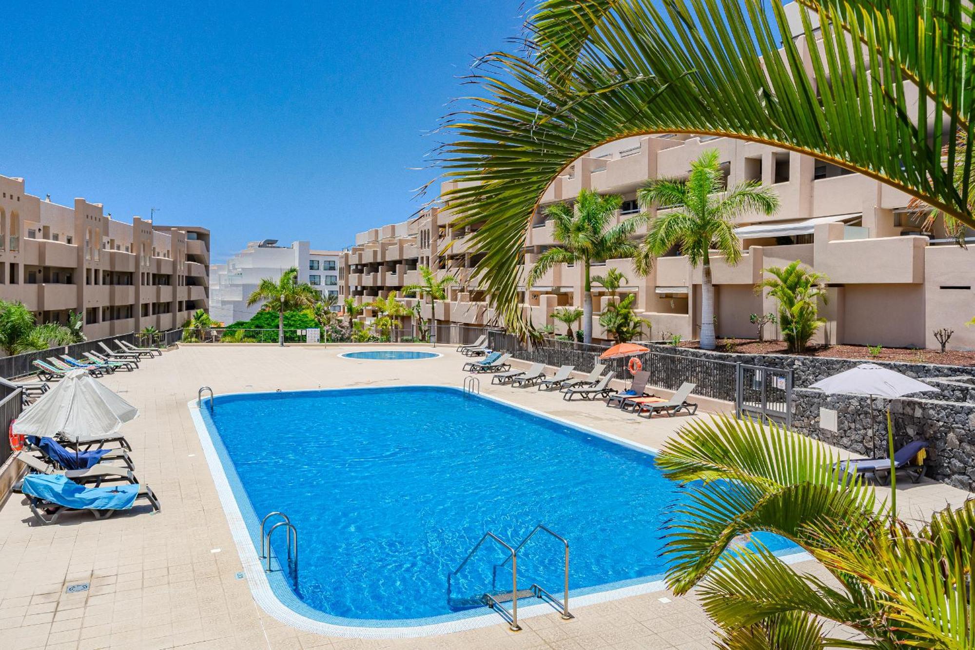 Cozy Apartment In Playa Paraiso Costa Adeje  ภายนอก รูปภาพ